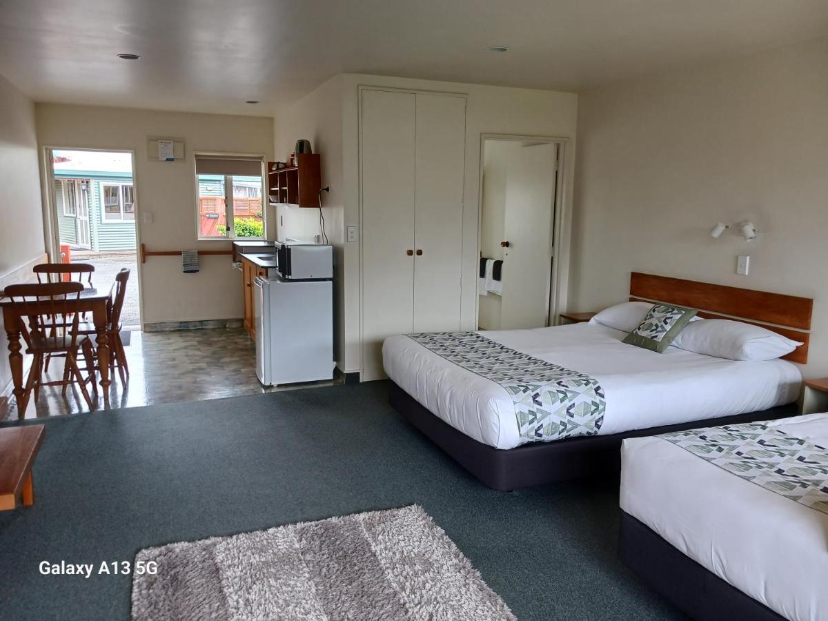 Anatoki Lodge Motel ทาคาคา ภายนอก รูปภาพ