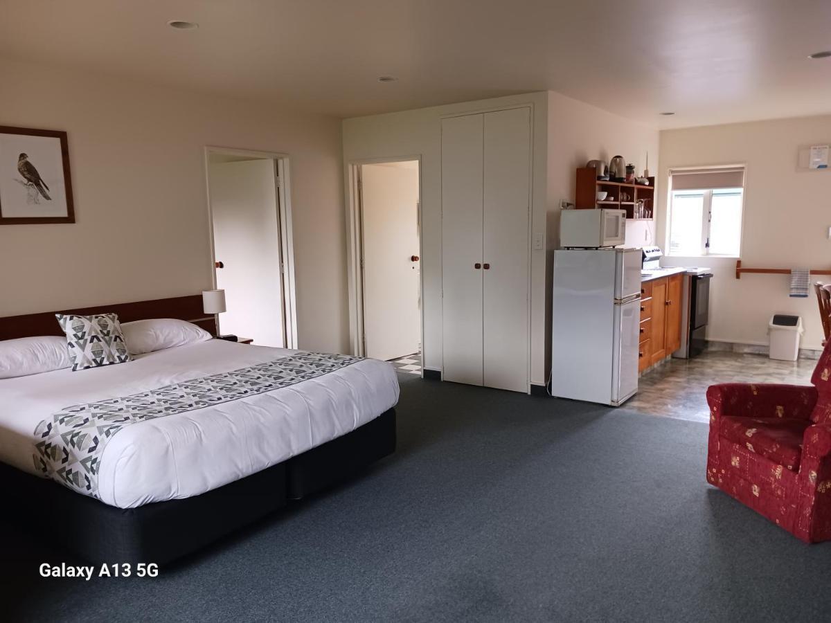Anatoki Lodge Motel ทาคาคา ภายนอก รูปภาพ