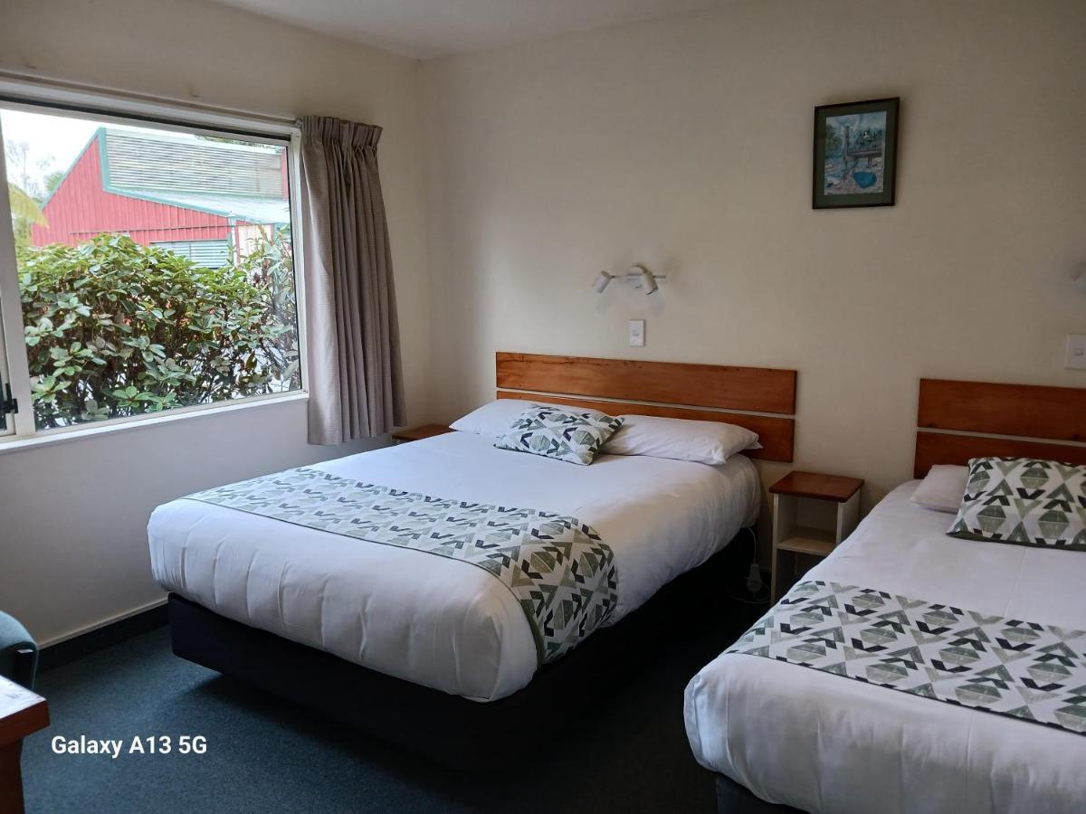 Anatoki Lodge Motel ทาคาคา ภายนอก รูปภาพ